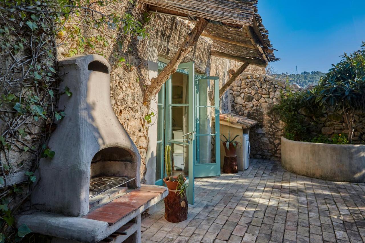 Sitges Hill Retreats-Masia Nur 22 Bedrooms Divided Over 9 Houses For Max 44 Guests Canyelles  Eksteriør bilde