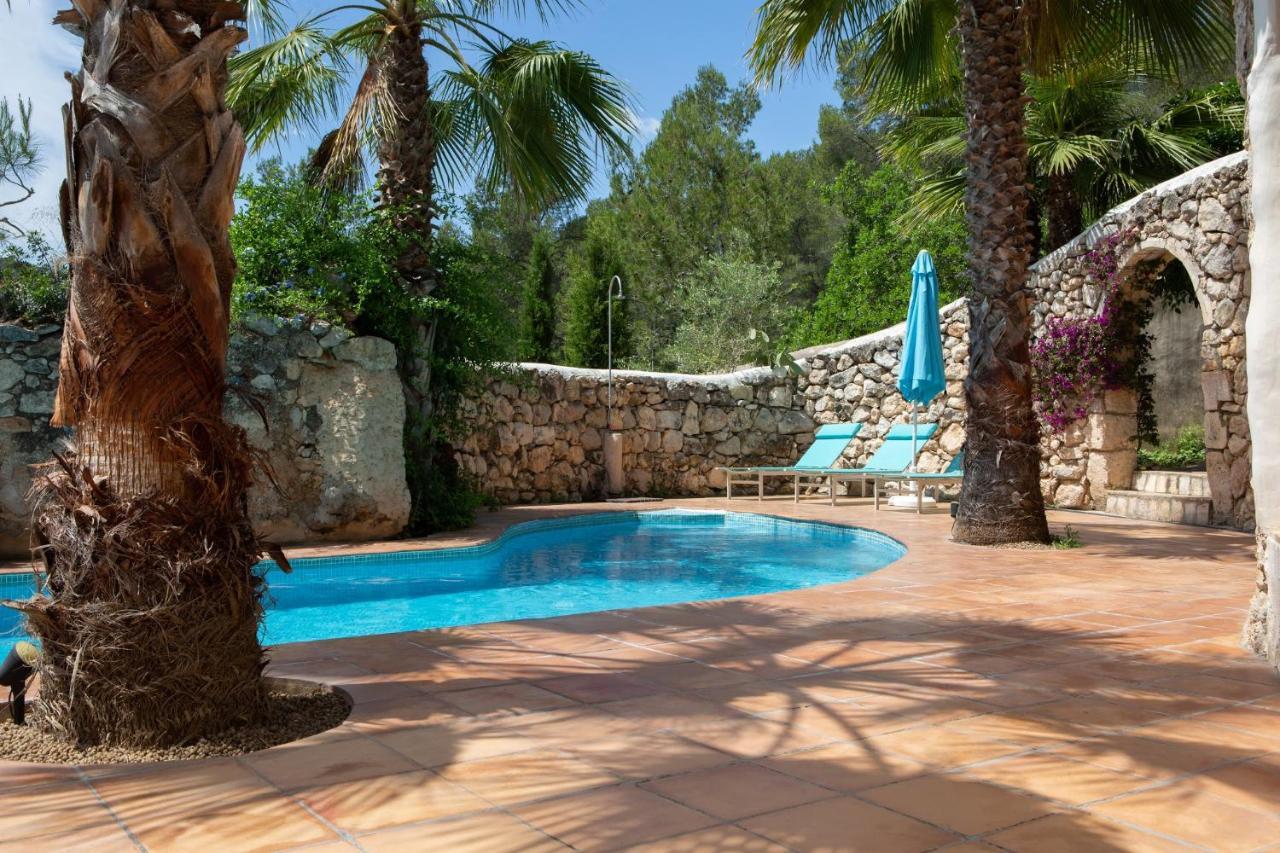 Sitges Hill Retreats-Masia Nur 22 Bedrooms Divided Over 9 Houses For Max 44 Guests Canyelles  Eksteriør bilde