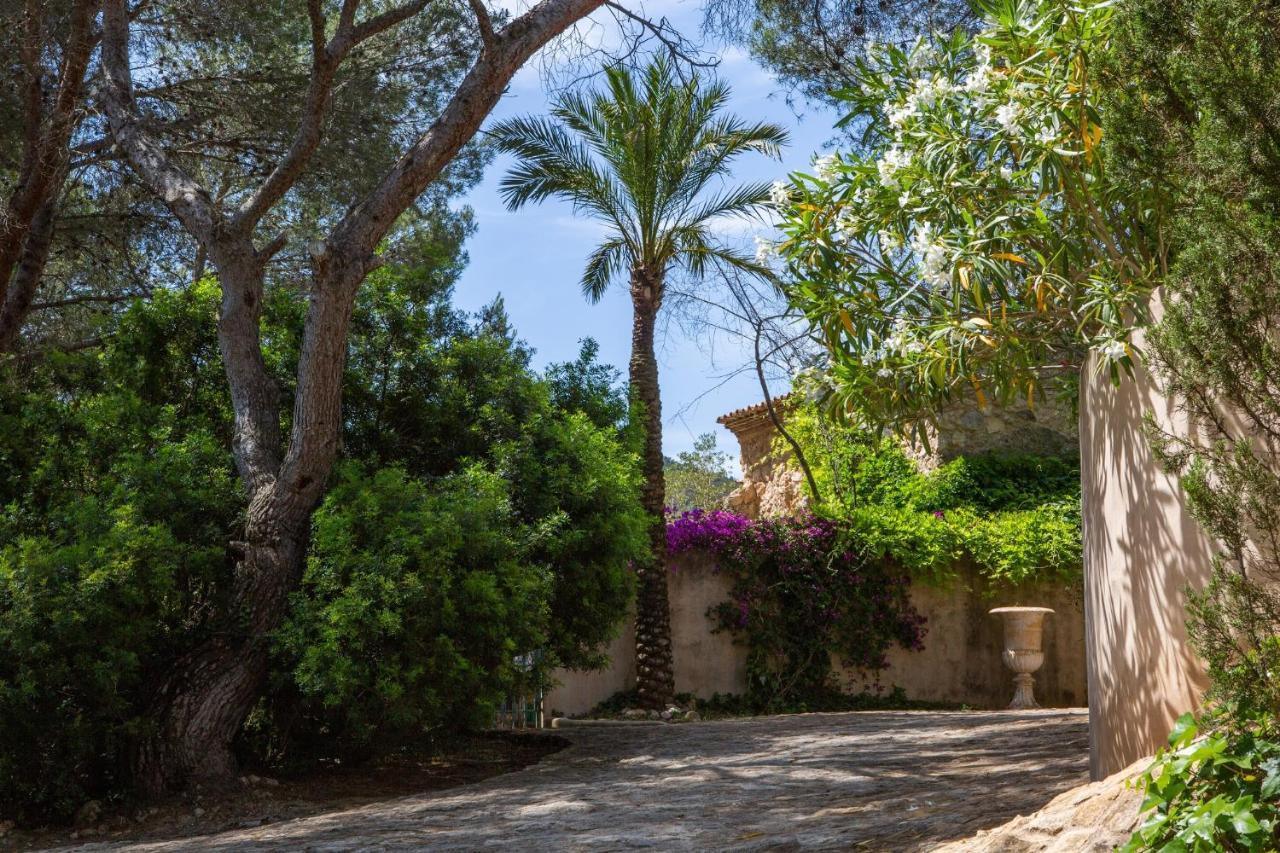 Sitges Hill Retreats-Masia Nur 22 Bedrooms Divided Over 9 Houses For Max 44 Guests Canyelles  Eksteriør bilde